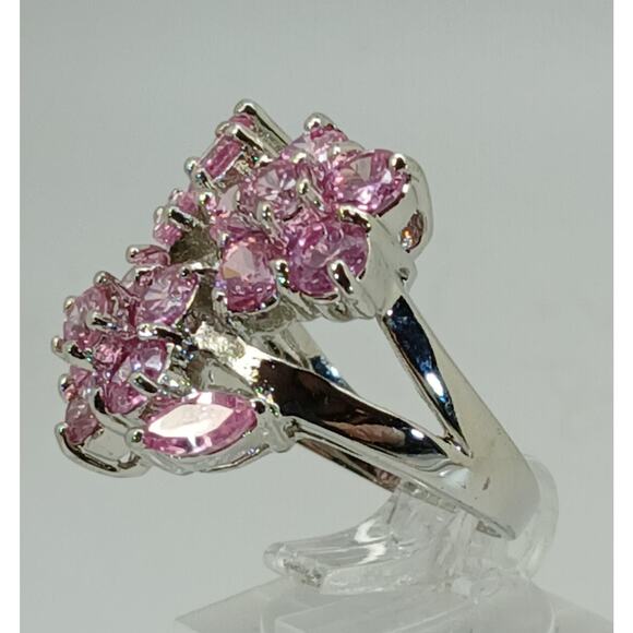 Vintage Ring Size 6.75 Silver Tone White Gold GP Purple Sim Diamond CZ Cocktail - Picture 8 of 10